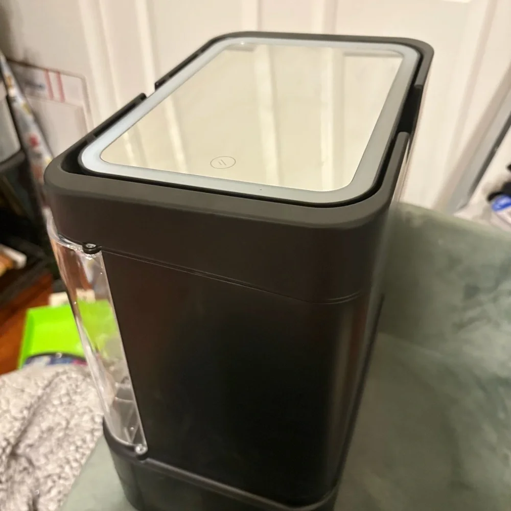 Black and Gold Makeup Organizer with Mirror and light